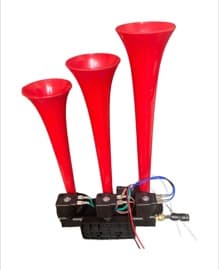 TRIPLE ARABIC HORN RUNNING MELODY (RED) - 2